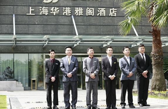 好票友更是好员工,为拍一首越歌MV,单位同事齐