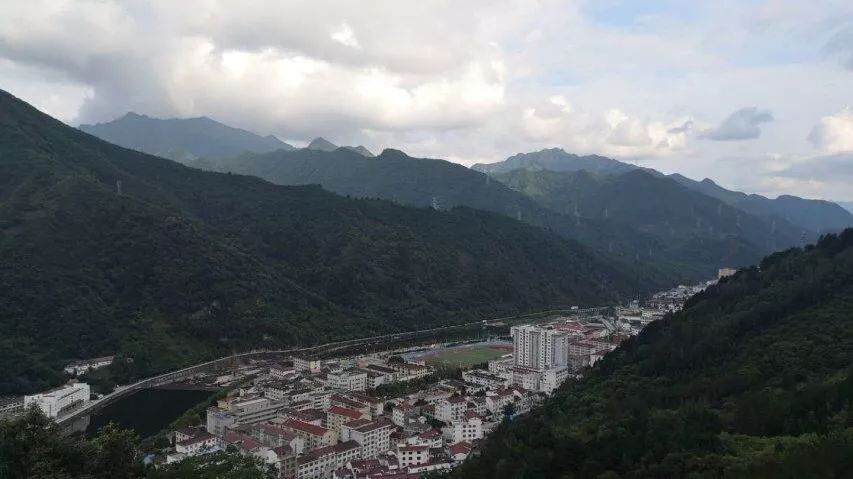 三下乡|赴佛坪岳坝镇沙窝村调研实况