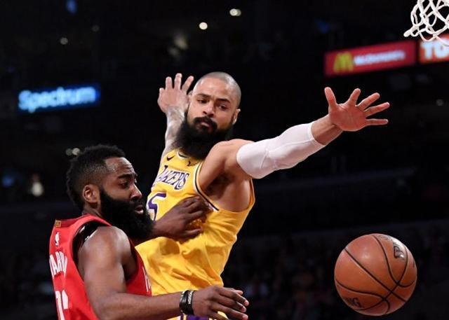 火箭队最新信息中锋 4f42b2c30cfc4860aa1a5312bf15213c.jpeg