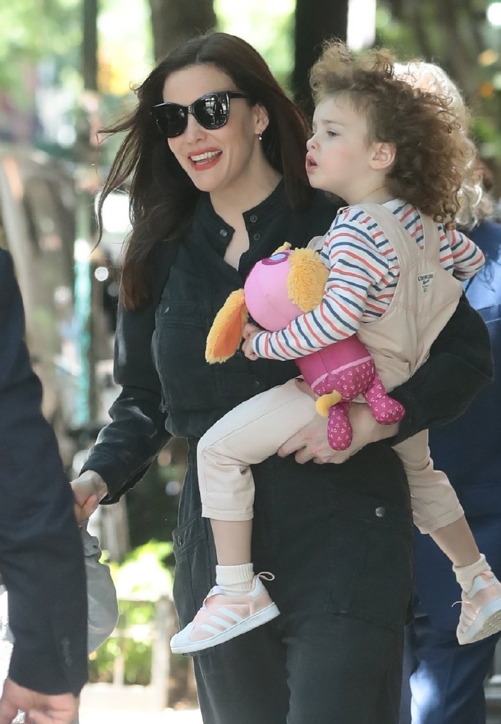 Arwen アーウェン (@arwenillustration) • Instagram photos and videos, image size:1024x1479