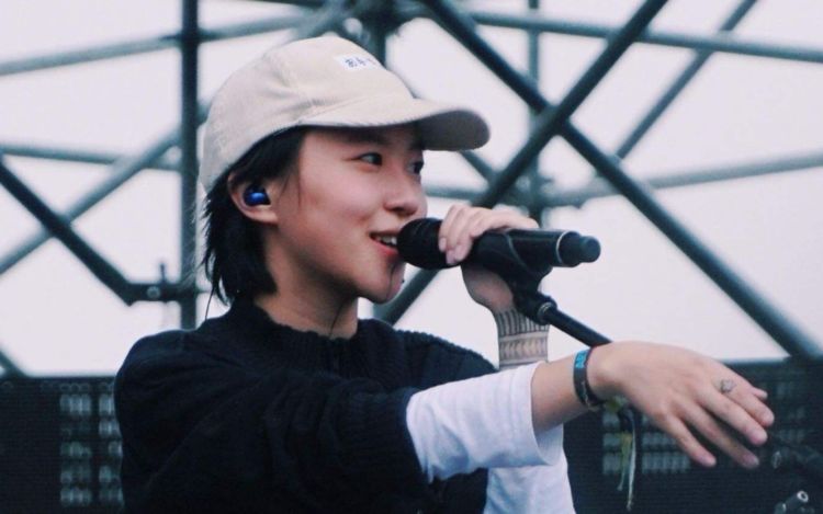 蔡国庆带儿子一同出演儿童电影,蔡轩正接受采