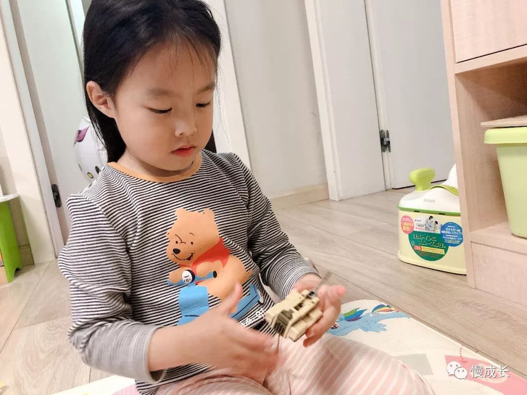 孩子为一件小事情绪崩溃,这次失败的沟通,让我