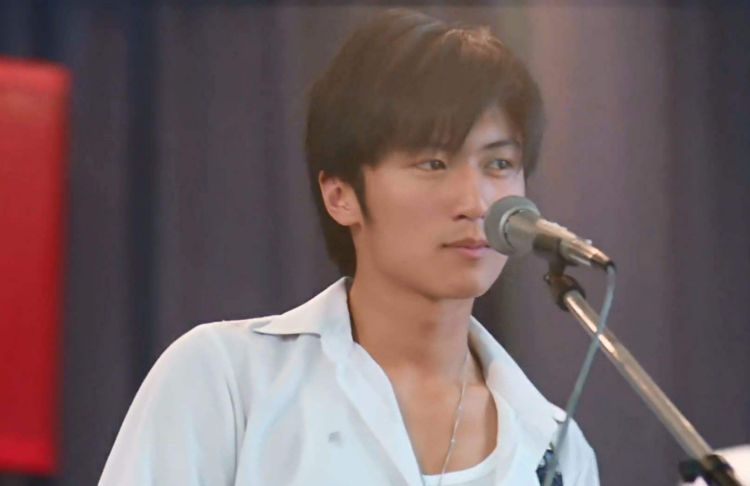 蔡国庆带儿子一同出演儿童电影,蔡轩正接受采