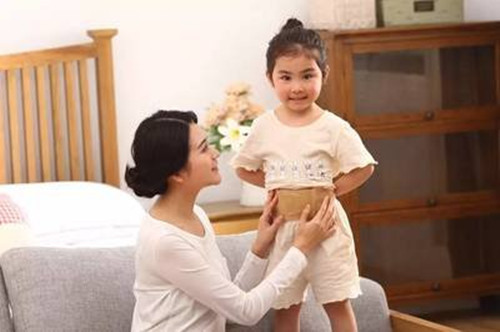                     “十孩九积”，孩子体内有没有积食，脸上4点很关键，家长需知道
