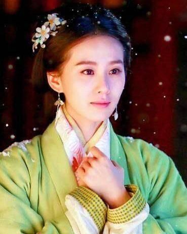 女星古装绿衣打扮,杨幂唐嫣刘诗诗刘亦菲赵丽