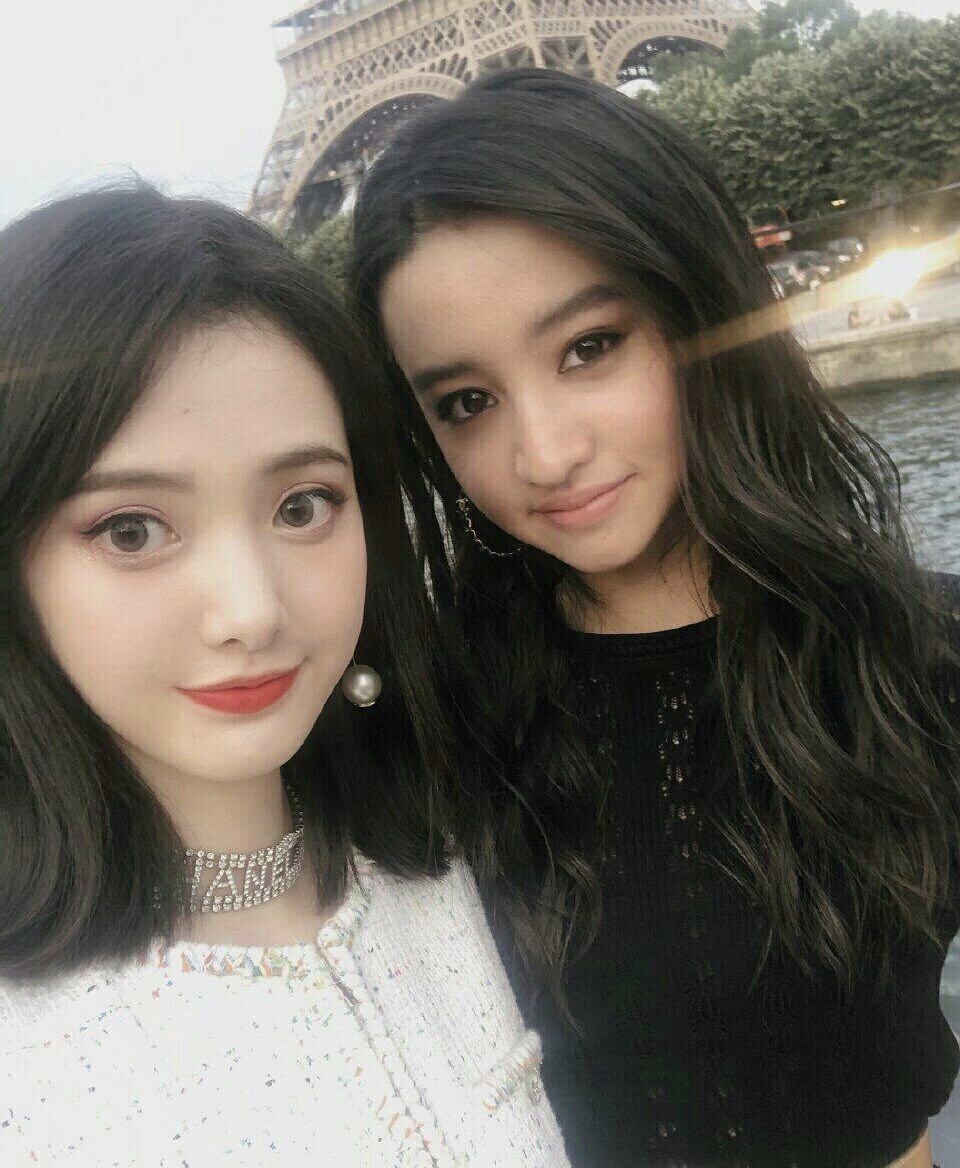 霸气御姐与烟熏少女,相差16岁的她们谁赢了?