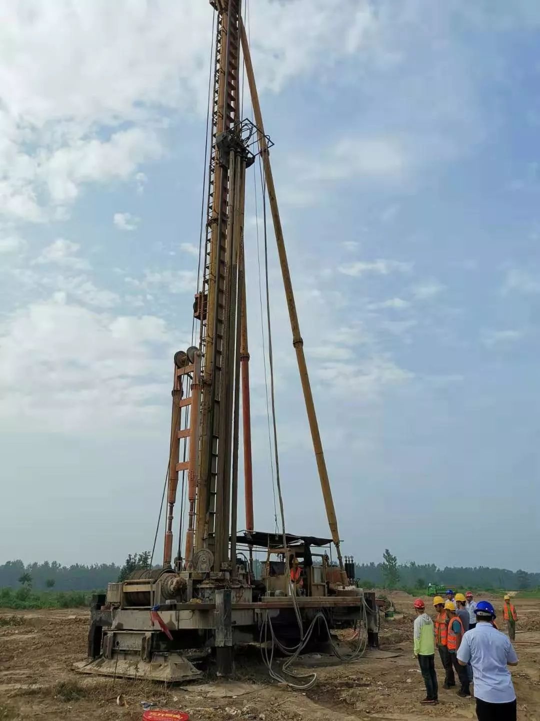 沙颍河项目沈丘航运枢纽水泥搅拌桩试桩成功