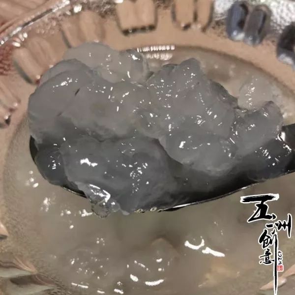 动物人参美誉之称本溪县正沟村雪蛤油原干