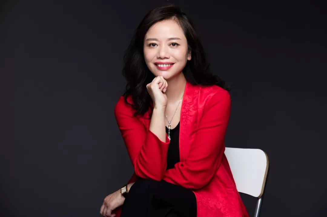 大众汽车集团(中国)副总裁,公关传播部负责人彭菲莉扎根中国30余年的