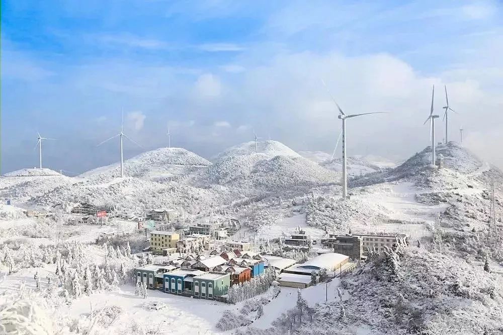 齐岳山人口_齐岳山图片(3)