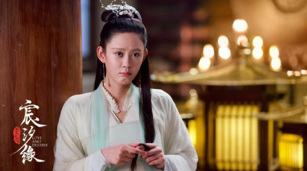 《宸汐缘》是她的处女作,生活中被称明月仙子,在剧中却成谐星!