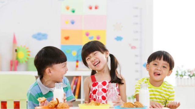                     儿科主任：2种汤别再给孩子喝了，可能会损害脾胃，家长别不在意