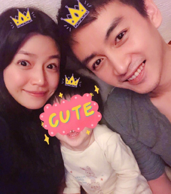 陈妍希打算生第二胎,婚变传闻不攻自破,陈晓贴心照顾妻子 电子游艺注册就送体验金