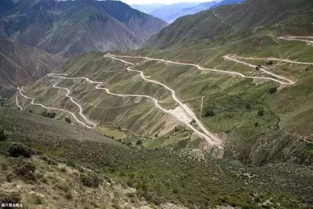 西藏最高的海拔是哪里的 91a96fd9a76849a0ba9ae94f9a56877c.jpeg