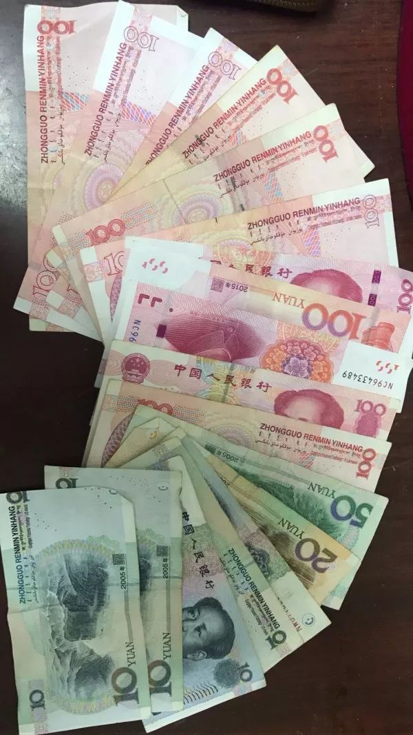【日行一善】6000元电脑丢失,公交人完璧归赵