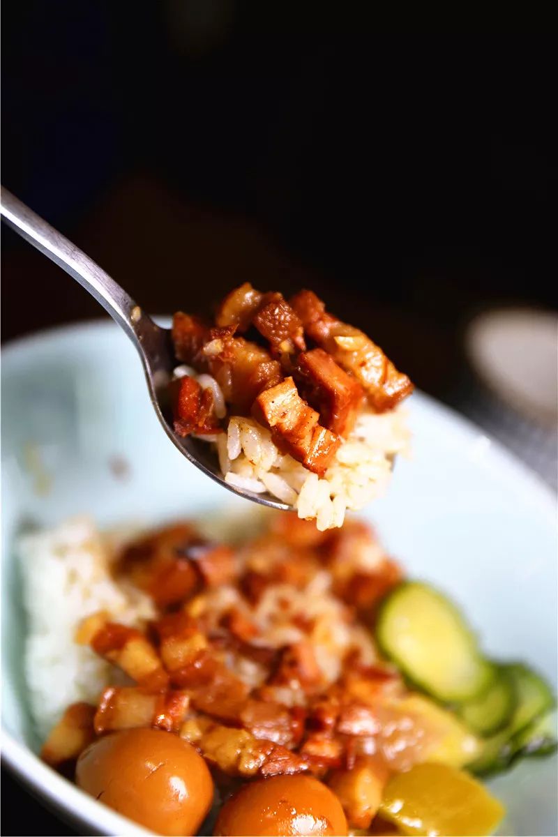 中年儒雅大叔的台湾乡愁,在阳光星巴克后背!(内含福利