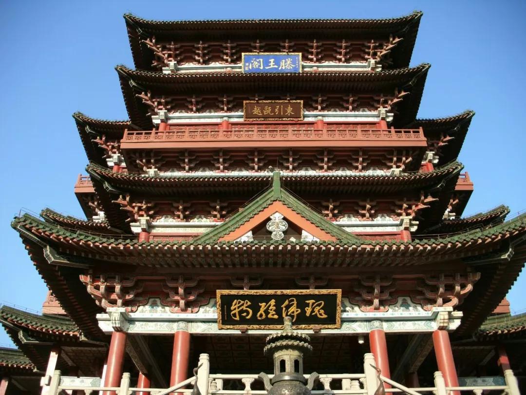 滕王阁短剧，古韵今风，演绎千年传奇，滕王阁短剧，古韵今风，千年传奇演绎
