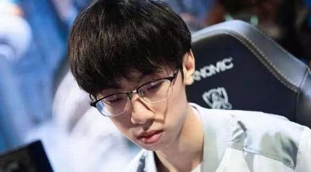 Kid直播向宝蓝道歉:自己做错了还想继续做朋友