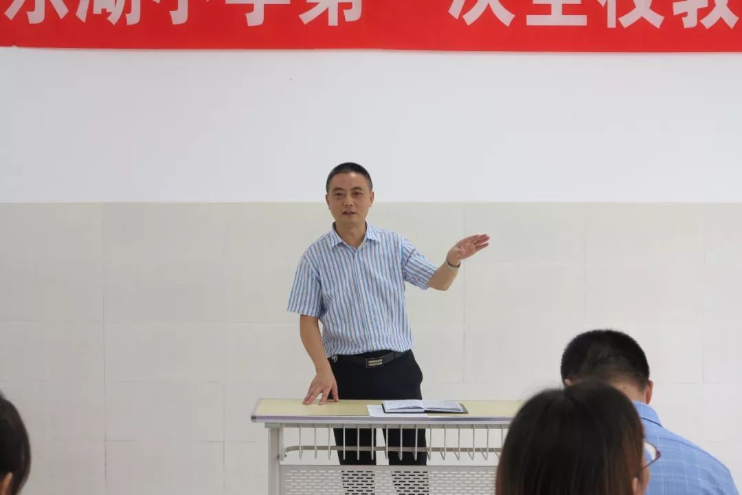 东湖小学来了