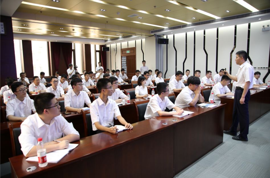 孙彦多|最美不是下雨天，是在四局遇见你！