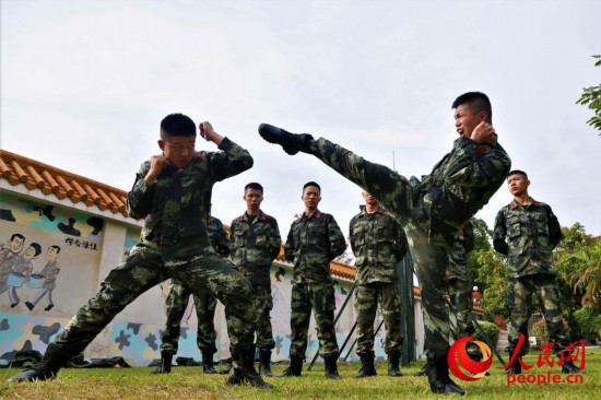 战高温,斗酷暑!武警官兵三伏练兵忙