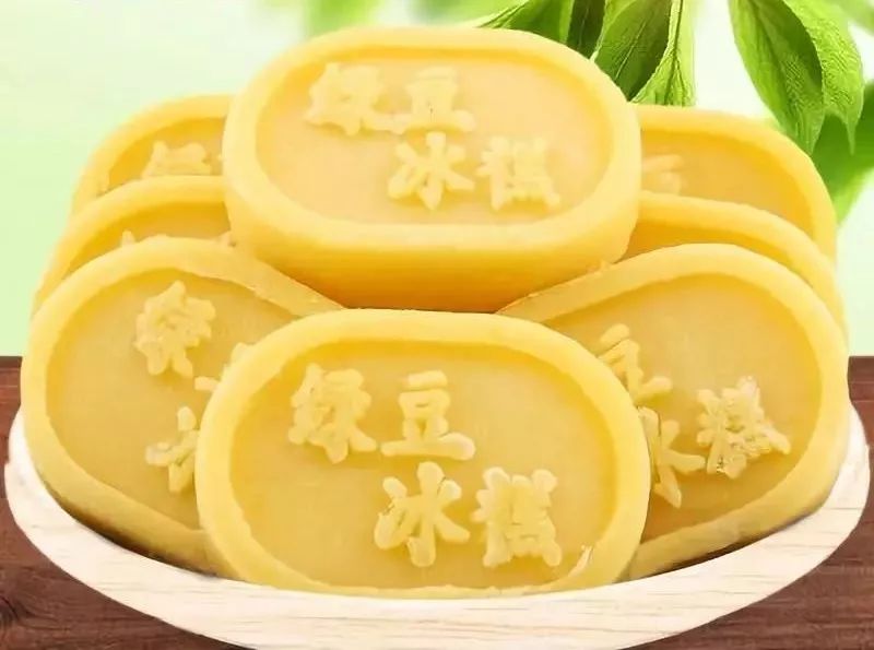 烘焙圈子:夏日咬一小口绿豆冰糕,冰凉的触感从舌尖蔓延开.