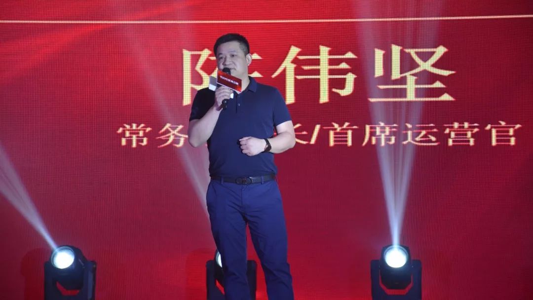 卫导老总_老总办公室图片(2)