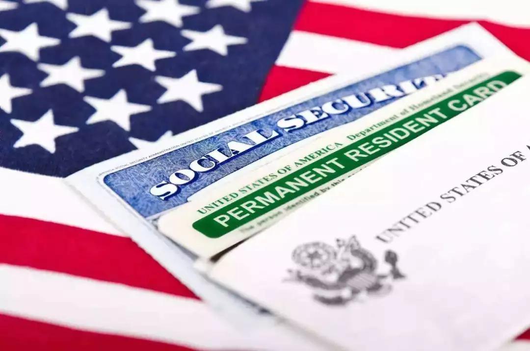 保留绿卡身份,需要在美国住多久?