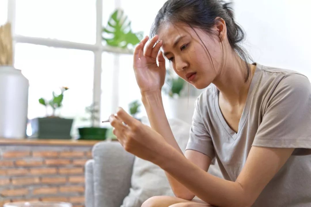                     一不小心落下“月子病”？这么做缓解疼痛！