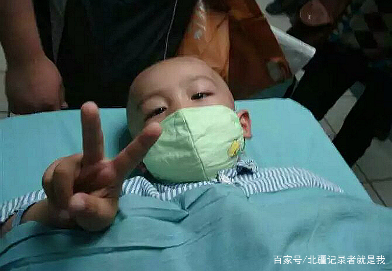                     80后夫妻为救子苦熬10年，拒绝生二胎，“爱到不能爱，才放手”