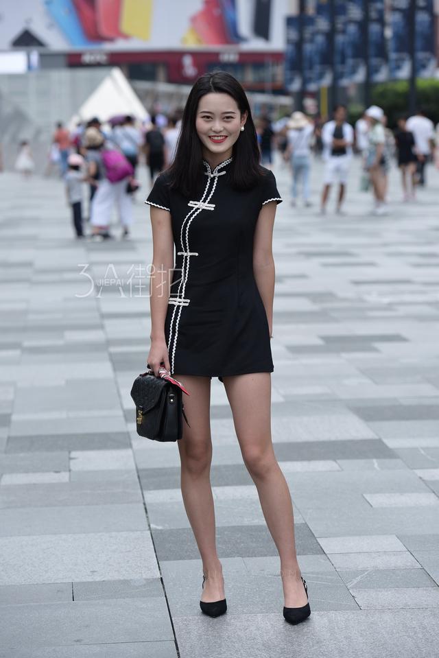 气质穿搭高级感女人街拍 35354b0834604592ad4940355c429517.jpeg
