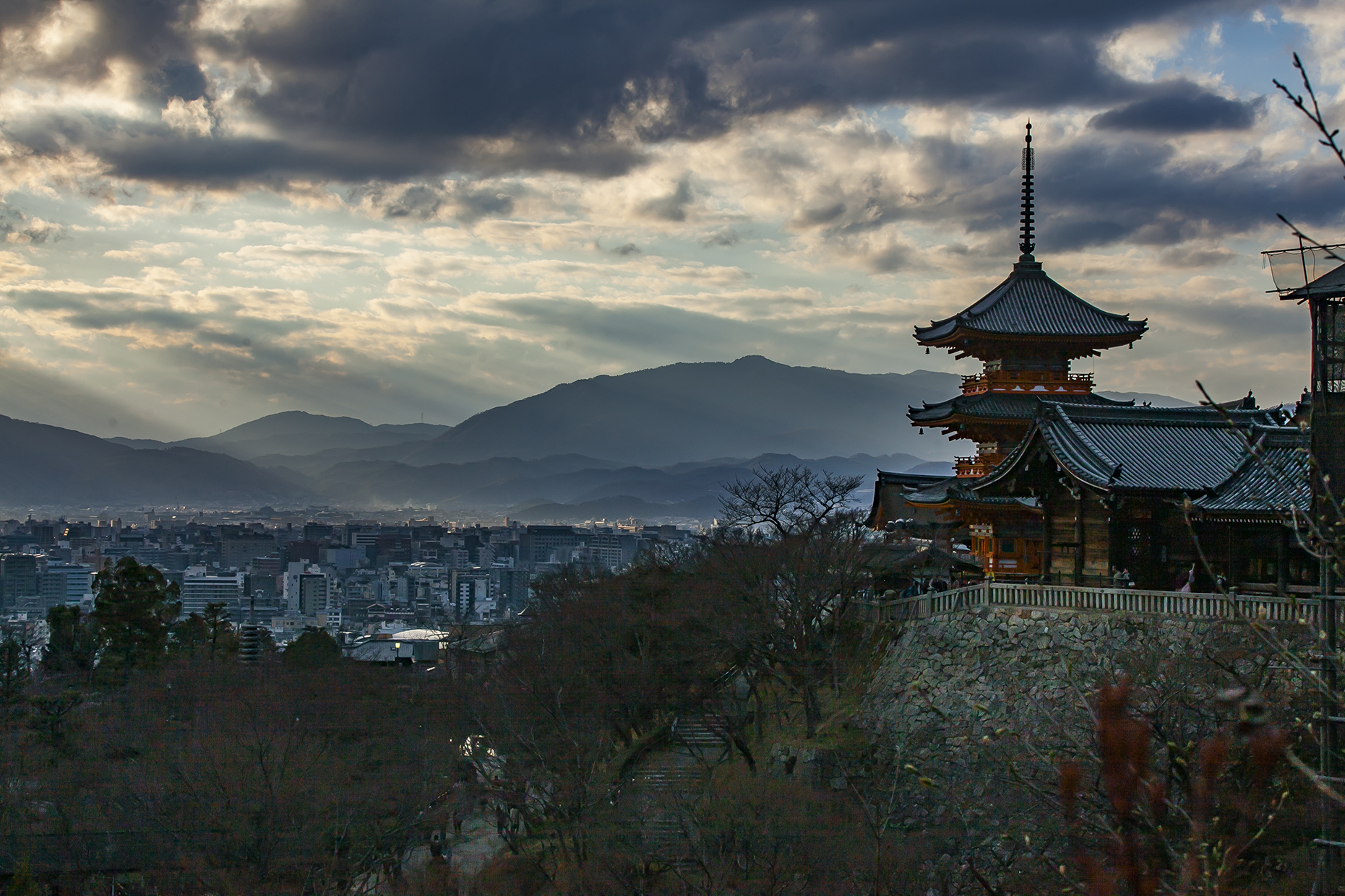 美！日本京都这些绝美的建筑，正是《长安十二时辰》里的大唐盛景_手机 