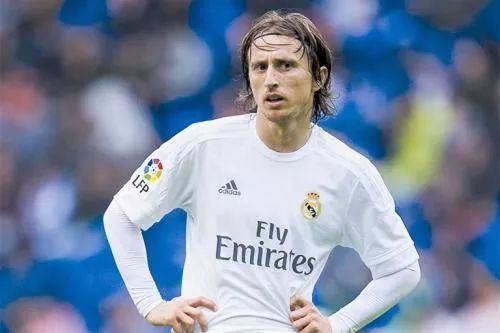 【SKY】米兰邀请魔笛会面 会尽可能满足要求