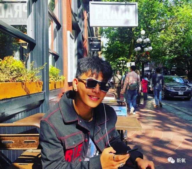 陈坤那个长的像嘎子哥的儿子,近照帅成黄宗泽_陈尊佑