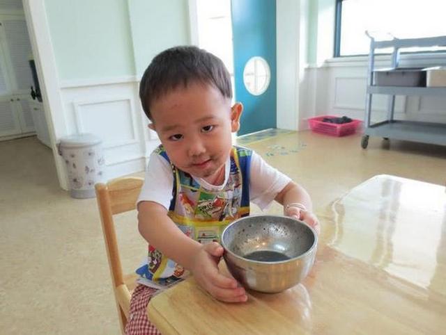                     8岁孩子身高1米4，引以为傲的家长，听到儿科医生的话愧疚不已