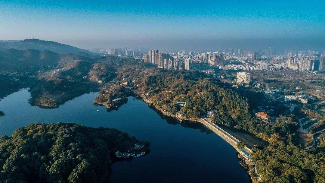 成都龙泉山城市之巅
