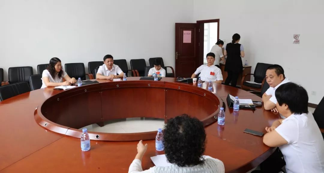 精武镇召开第十八届人民代表大会第七次会议