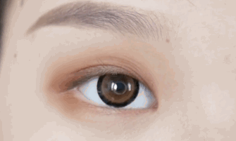 双眼皮窄的人,真的很高级_眼睛