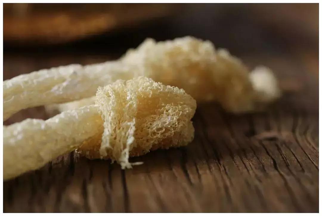 继绣球菌之后竹荪成为火锅届颜王