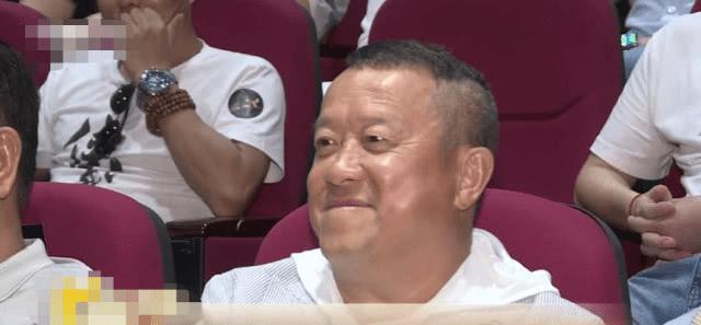 66岁曾志伟现身,似已经走出风波! 澳门赌博游戏