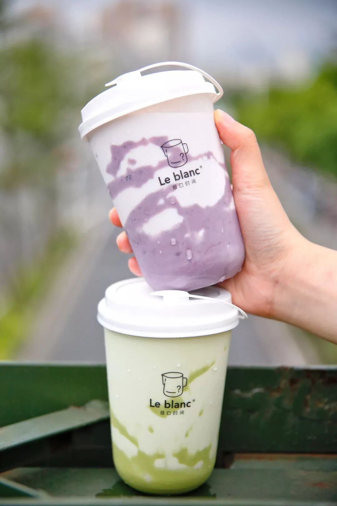 必爆!喝了这家店的咸蛋黄肉松奶盖,每个人都砸