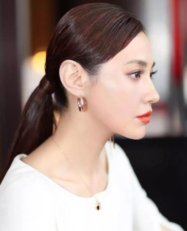 一个经常被忽略的娱乐圈美人甚至杨颖的脸都是学她的就是杨雪