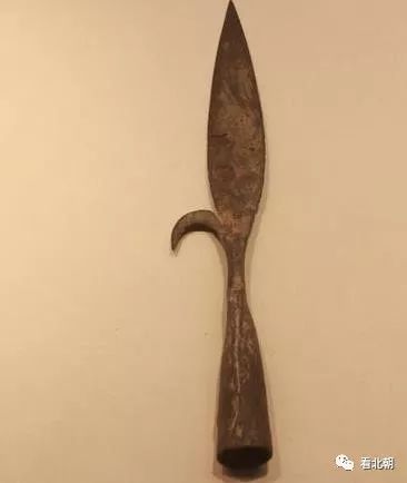 才成主力的,西汉的武库兵车器集簿记载里,也是枪类(包括矛,铍)最多
