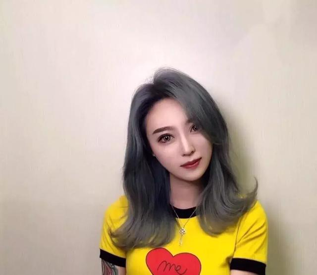 怎么让自己变年轻有气质 e19a695c99314542ad2f569898009a46.jpeg