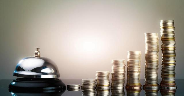 全民过度负债的结果会如何？如何解决这个问题？