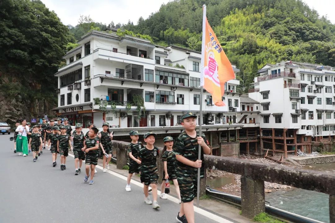 遂昌第三届小警察夏令营完美收官