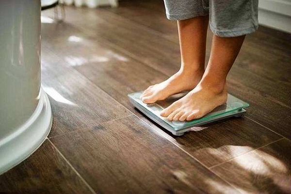                     孕妇体重不长是怎么回事 孕期体重不长的解决对策