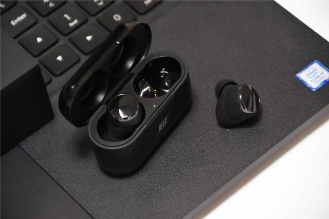 音质不输千元耳机,稳定性比airpods强,jeet air plus蓝牙耳机