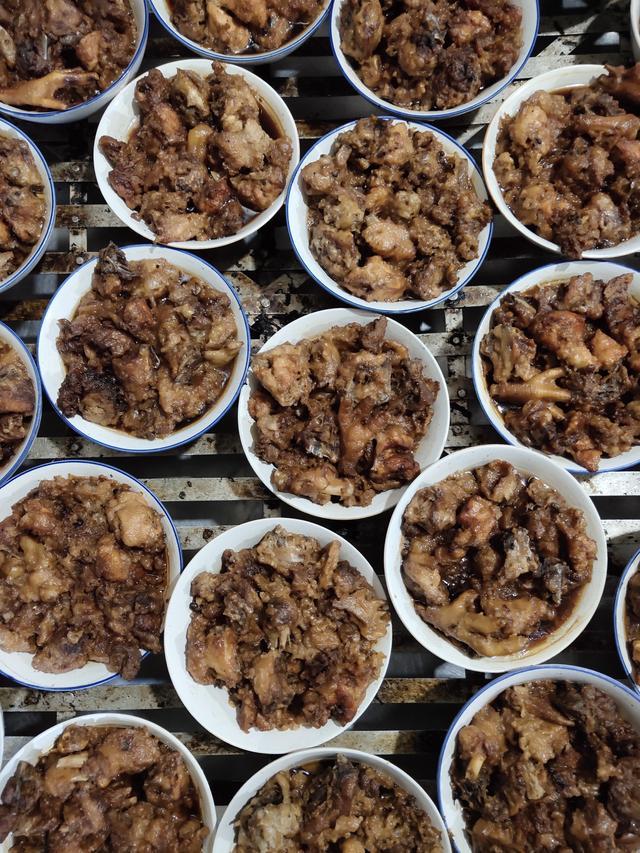 河南特色菜,大小宴席上必不可少的菜品,你吃过吗?