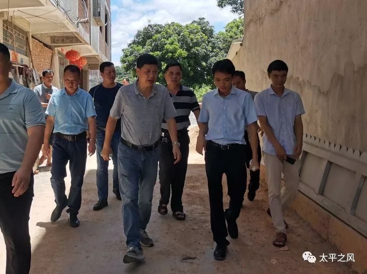 陈文师强调,学校要抓住机遇,做好教育民生补短板工作